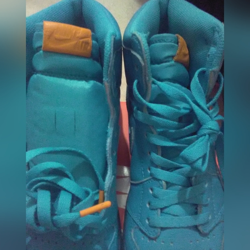 BNIB FIRST JORDAN NIKE GATORADE SERIES AIR JORDAN ONE RETRO HI RARE BLUE LAGOON - Picture 15 of 16
